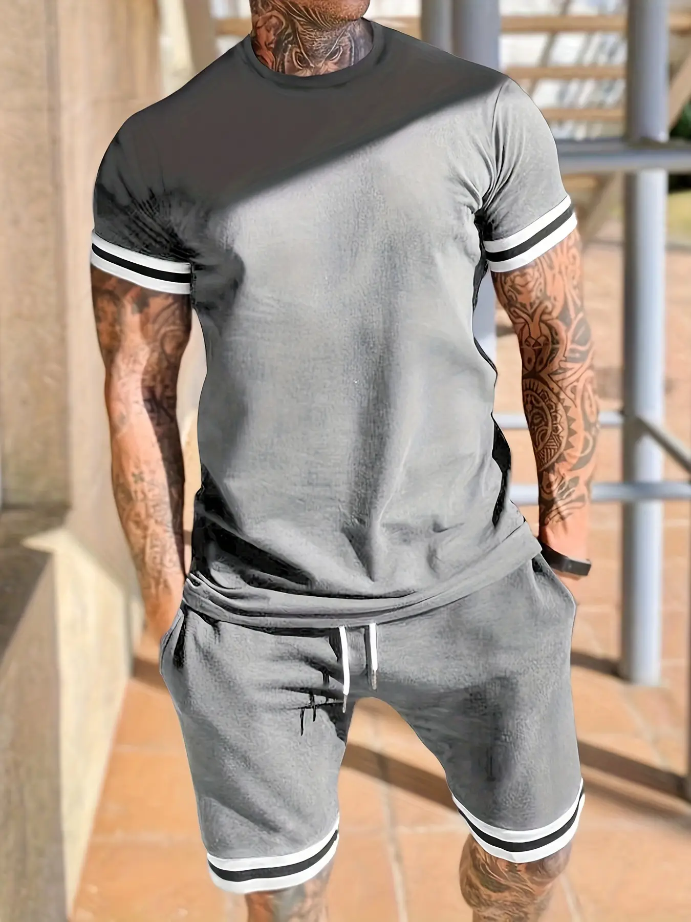 Men Green Short Sleeve T-Shirt Shorts Set 2026 — feature 14