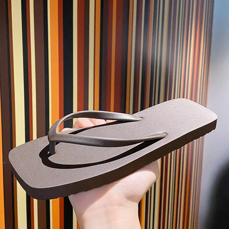 Women's New Japanese Style Flip Flops Pure Color Travel Non-Slip Soft Bottom