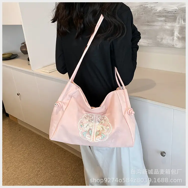 Silver Embroidered Shoulder Bag for Women 2026 — feature 16