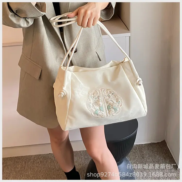 Silver Embroidered Shoulder Bag for Women 2026 — feature 23