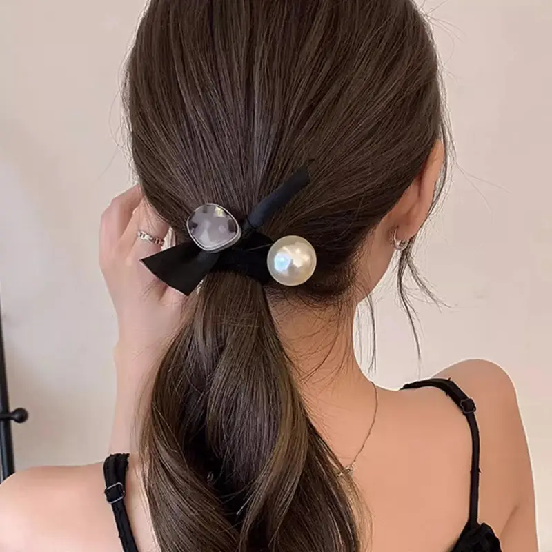 Pearl Bow Hair Loop with Black Bow & Silver Pearl - Image 5