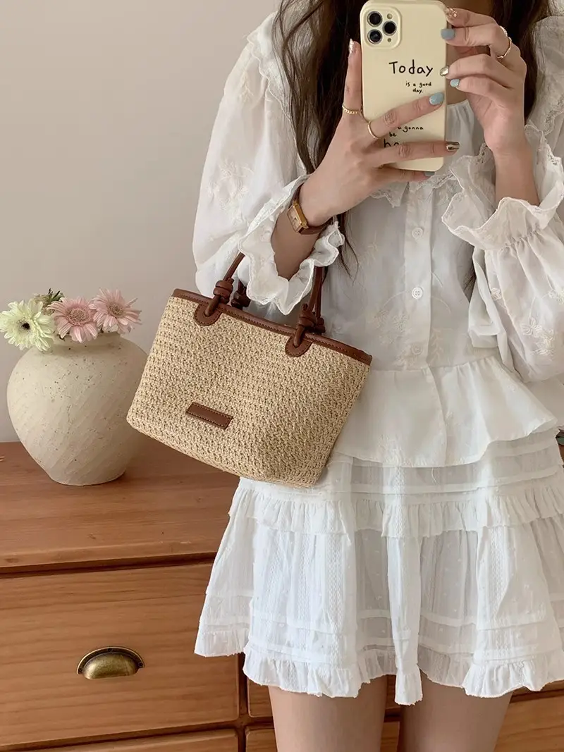 Women's Handwoven Straw Shoulder Bag 2026 - Image 4