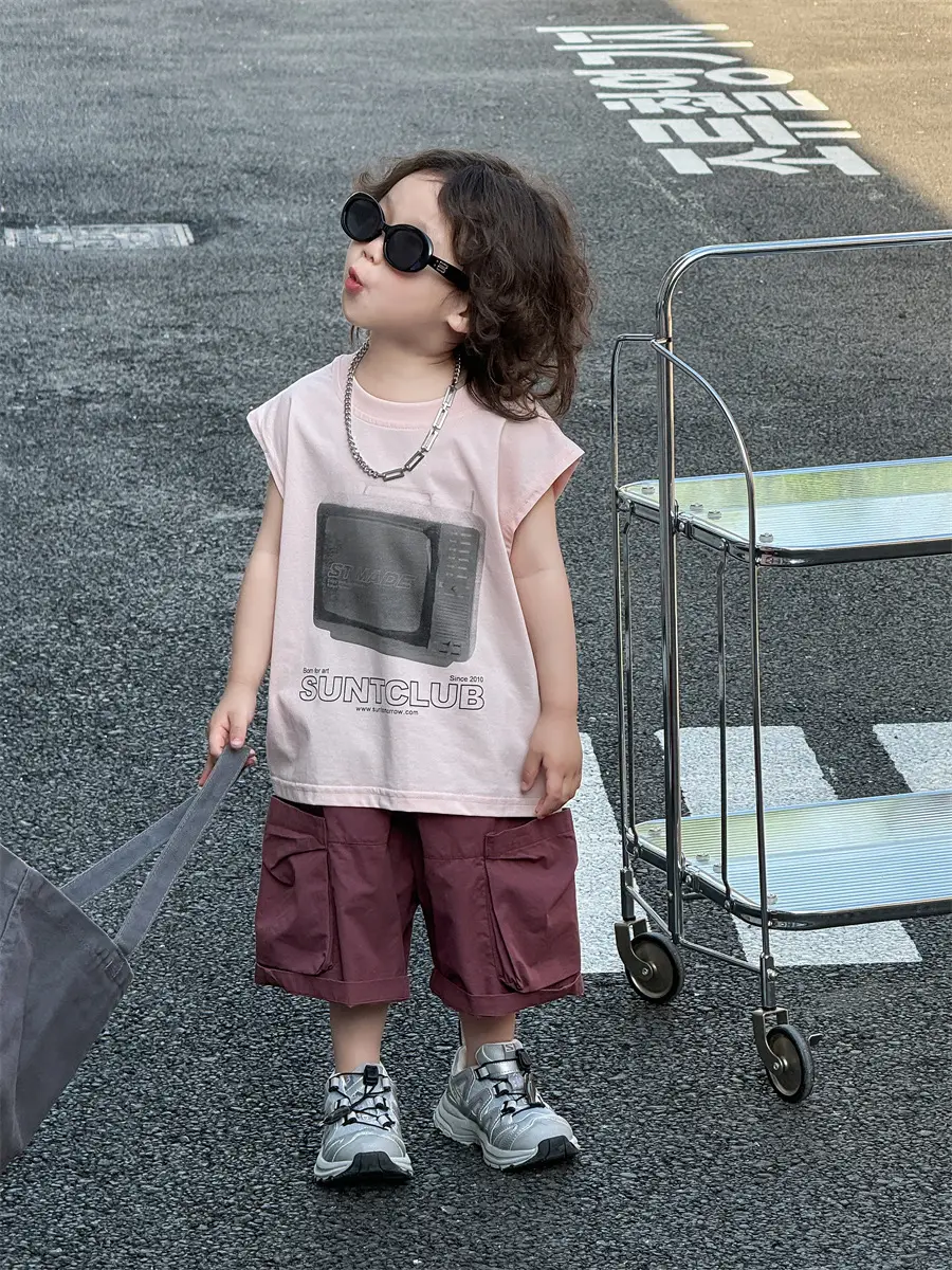 Baby Pink Graphic T-Shirt with Maroon Shorts Set — feature 20