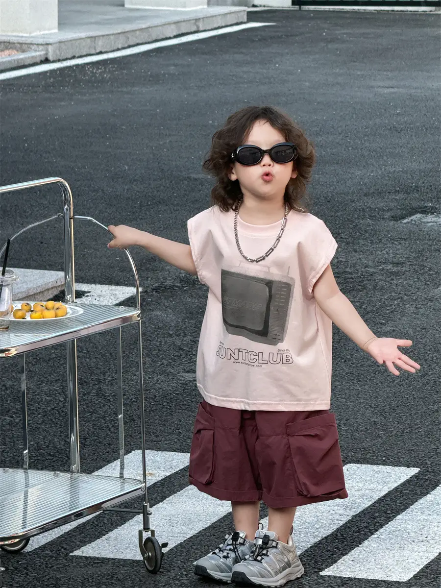 Baby Pink Graphic T-Shirt with Maroon Shorts Set — feature 21