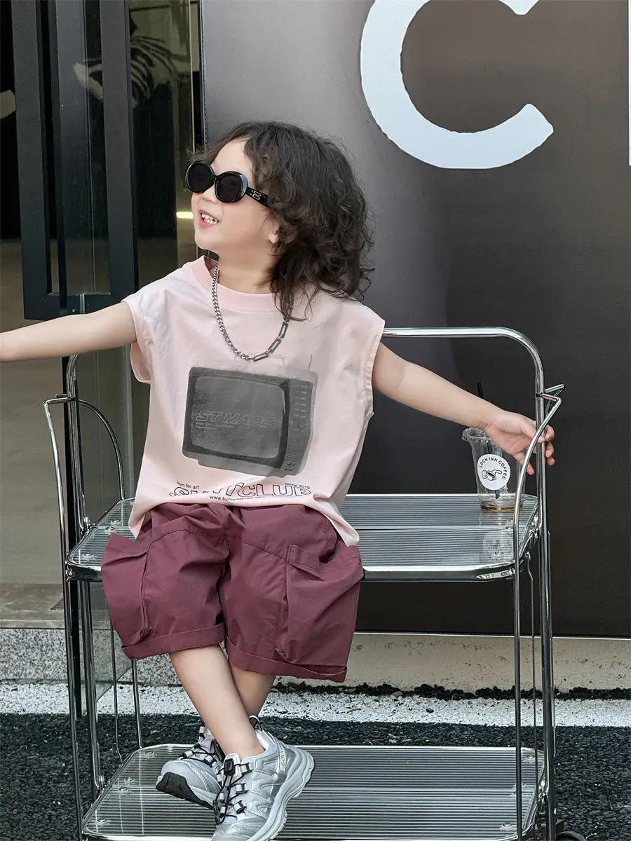 Baby Pink Graphic T-Shirt with Maroon Shorts Set - Image 2