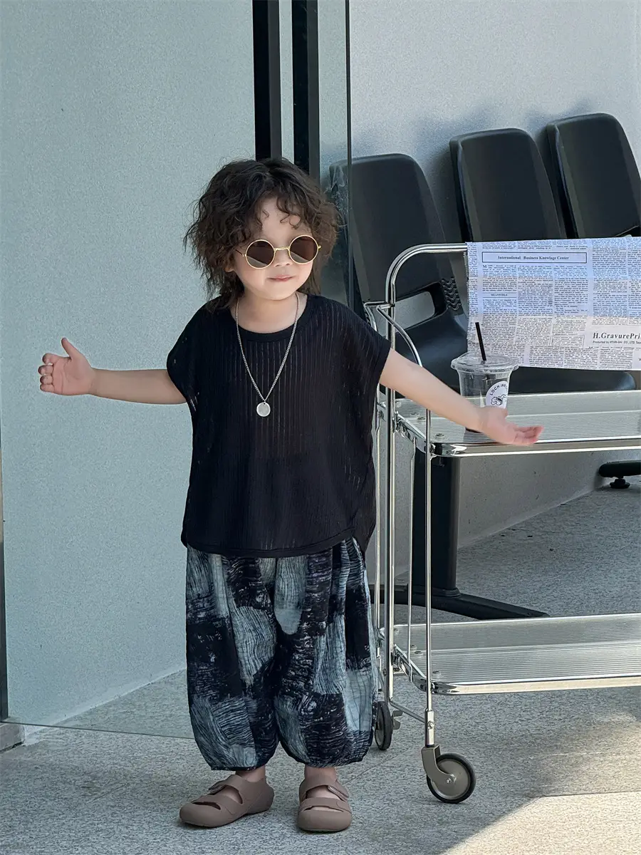 Baby's Black Tank Top with Printed Pants Set — feature 12