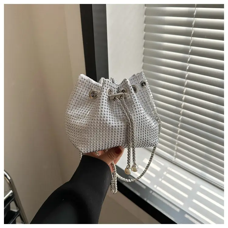 Yellow Chain Diamond Bucket Bag for Women — feature 16