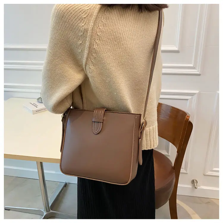 Brown Leather Shoulder Bag for Women 2024 New Style — feature 20