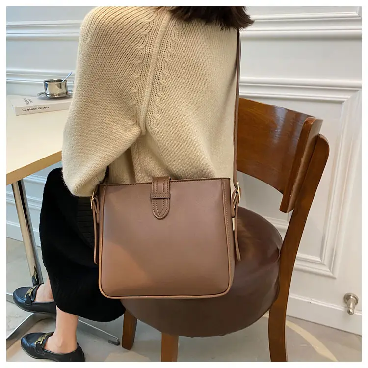 Brown Leather Shoulder Bag for Women 2024 New Style — feature 21