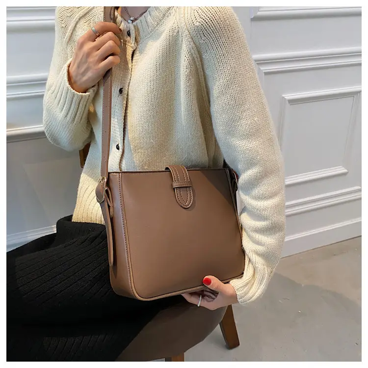 Brown Leather Shoulder Bag for Women 2024 New Style — feature 22