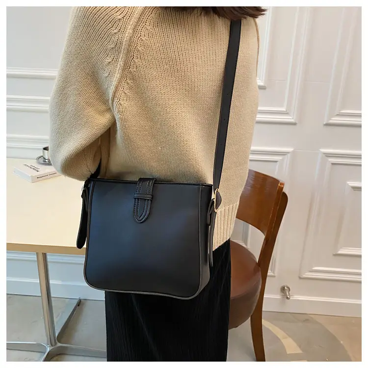 Brown Leather Shoulder Bag for Women 2024 New Style — feature 23