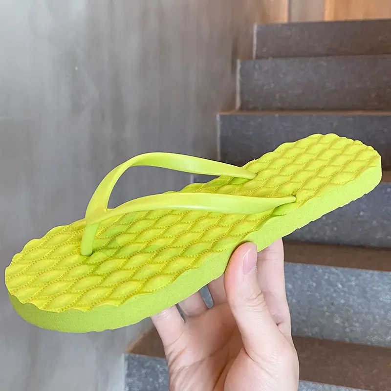 New Summer Flip Flops for Men Women Beach Wear