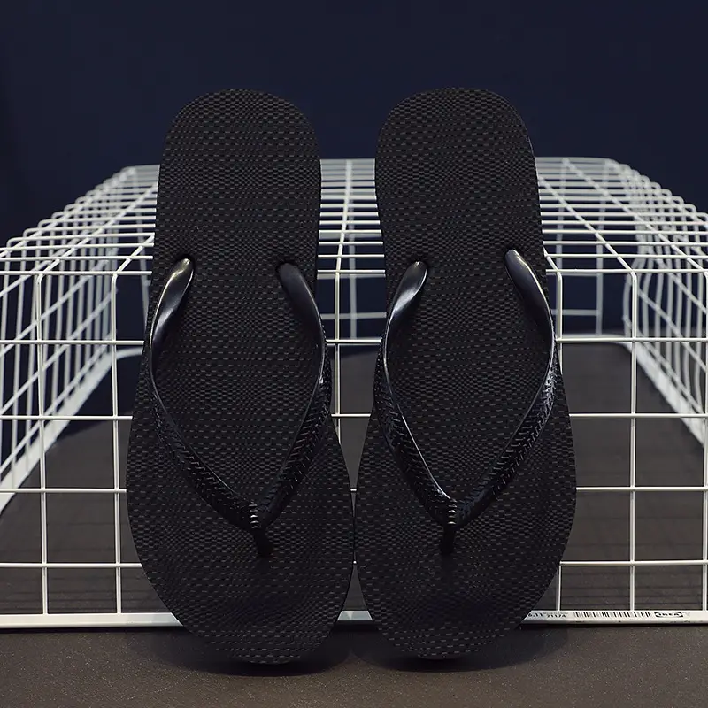 New Summer Flip Flops for Men Women Beach Wear