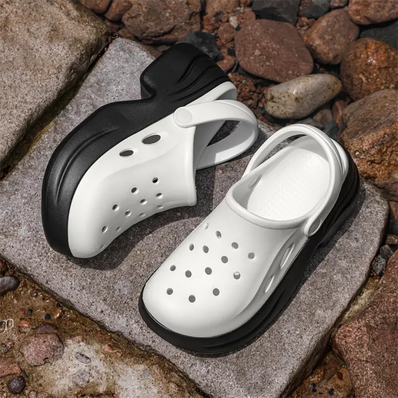 Women's Hole Shoes Summer New Home Wear Non-slip Deodorant Slippers Outdoor Casual Wear-resistant High-value Sandals - Image 9