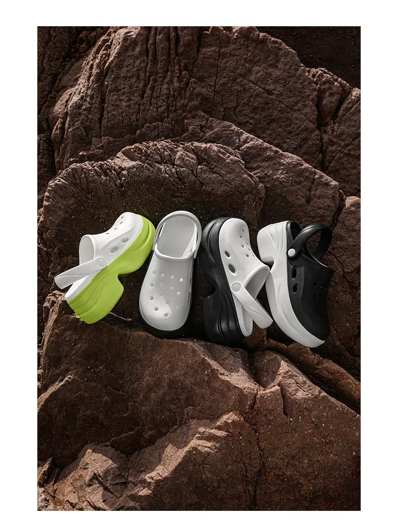 Women's Hole Shoes Summer New Home Wear Non-slip Deodorant Slippers Outdoor Casual Wear-resistant High-value Sandals — feature 17
