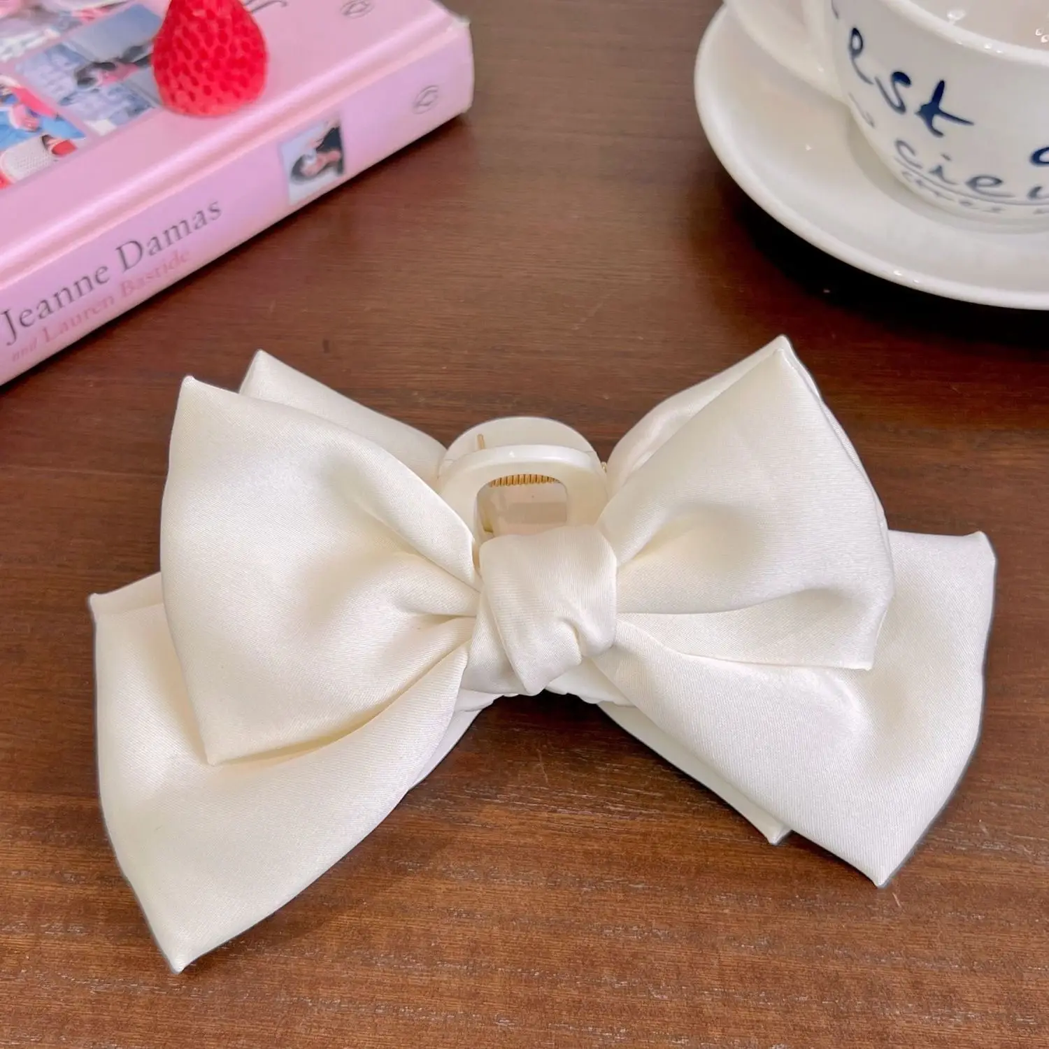 Cream Big Bow Hair Clip for Women 2024 - Image 3