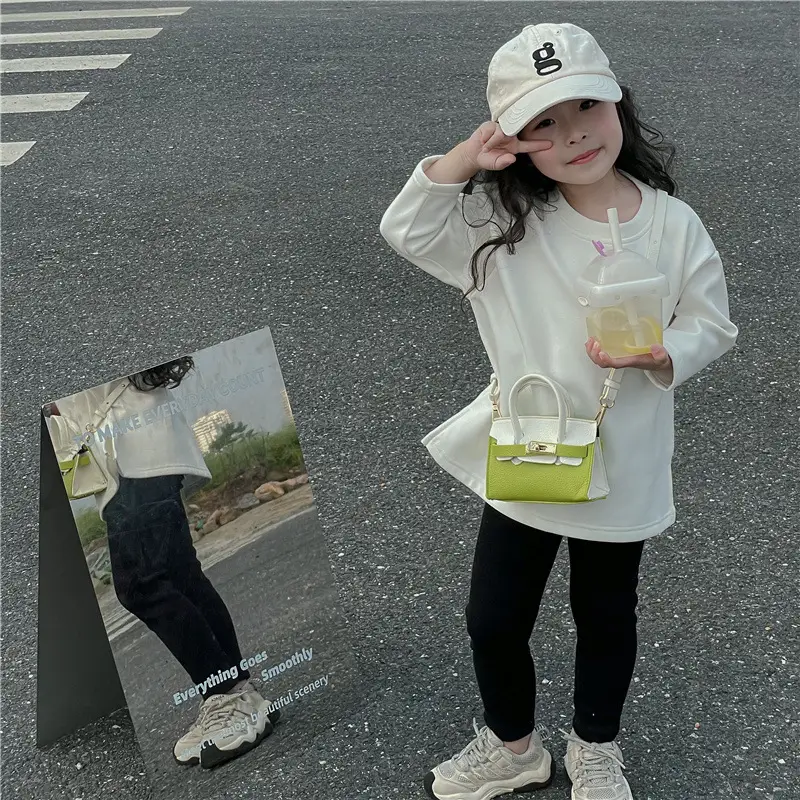 Green White Korean Style Shoulder Bag for Men Women - Image 9
