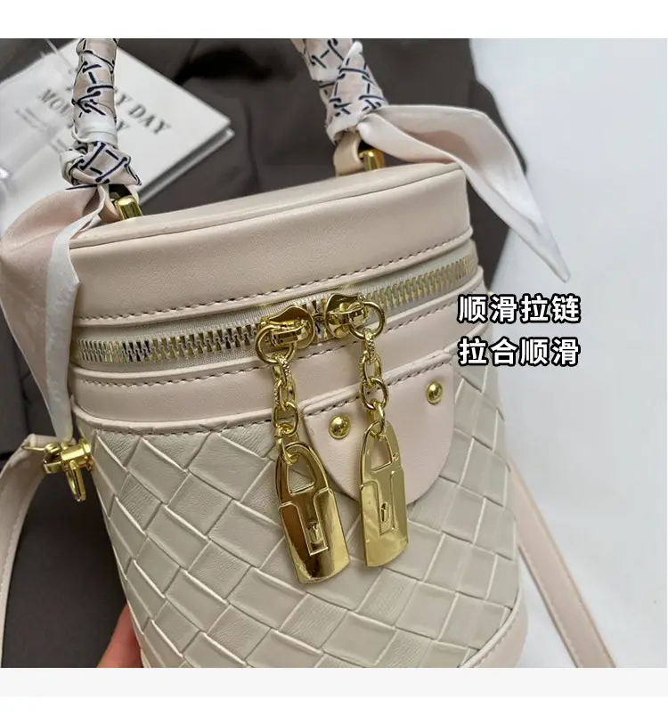 White Woven Silk Handbag with Gold Tassel Handles — feature 14