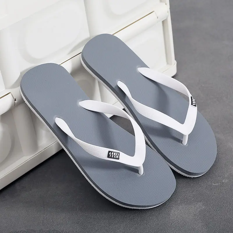 [Rubber] Flip-flops men's summer non-slip deodorant slippers wear-resistant soft-soled beach shoes slippers feet
