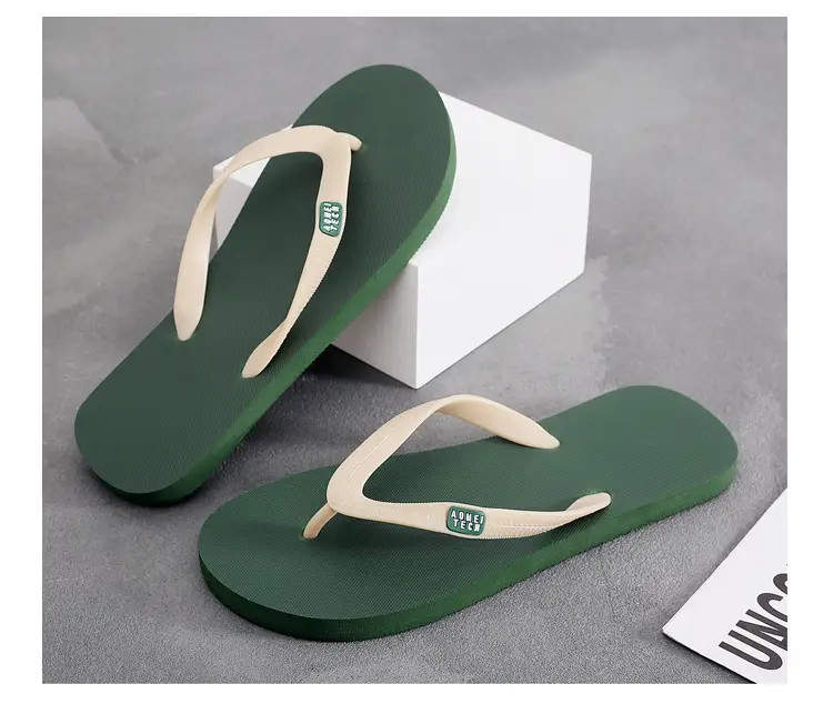 [Rubber] Flip-flops men's summer non-slip deodorant slippers wear-resistant soft-soled beach shoes slippers feet — feature 13