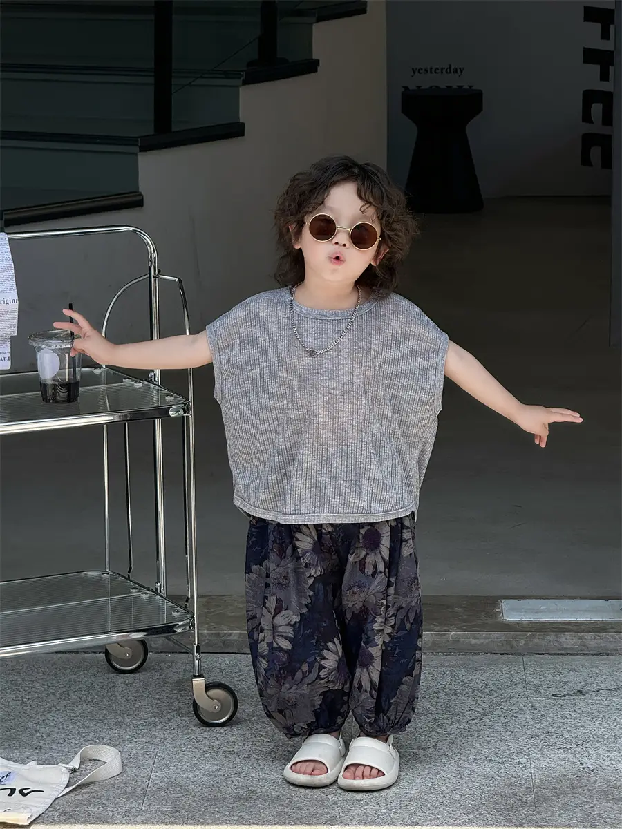 Baby's Grey Knit T-Shirt with Printed Pants 2025 — feature 13