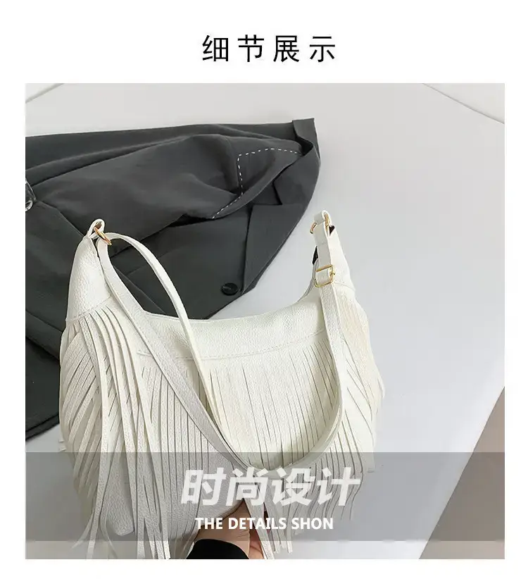 Vintage Tassel Crossbody Bag Brown Large Capacity — feature 4