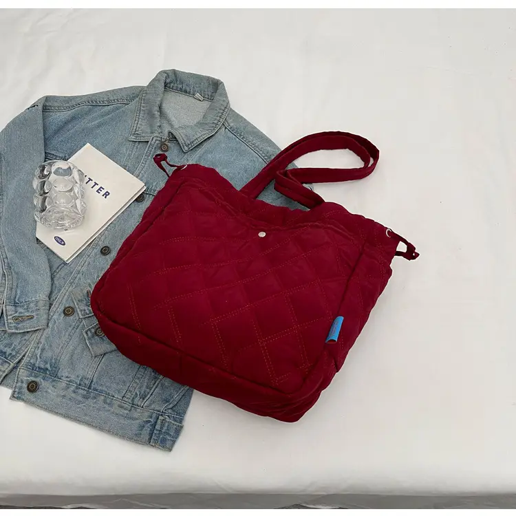 Blue Quilted Women's Shoulder Bag Large Capacity 2024 — feature 31
