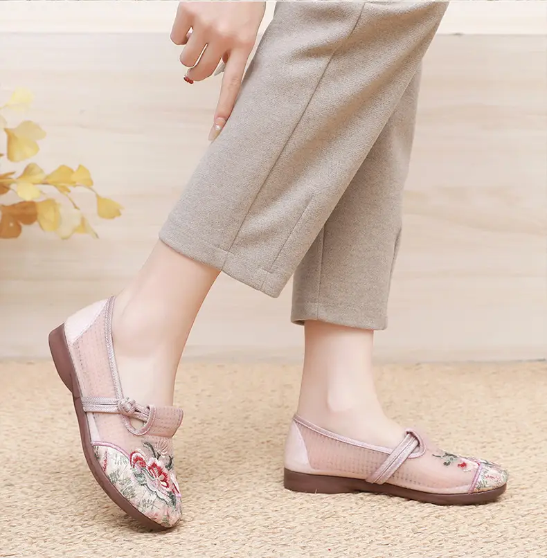 Old Beijing Cloth Shoes Women's Mesh Shoes Summer Slip-on Flat Moms Shoes Mesh Breathable Ethnic Style Embroidered Shoes — feature 16