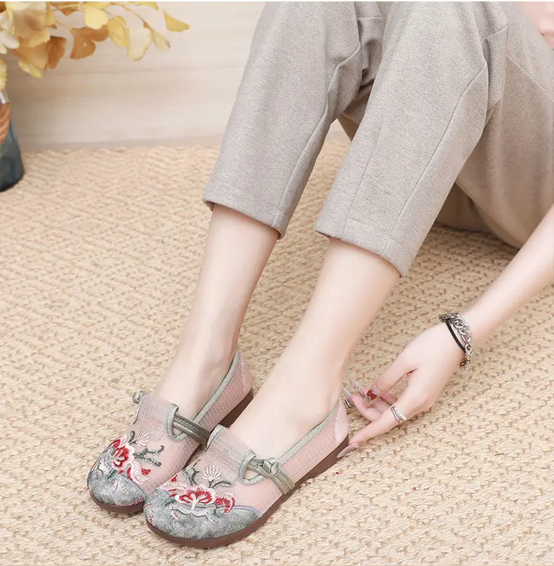 Old Beijing Cloth Shoes Women's Mesh Shoes Summer Slip-on Flat Moms Shoes Mesh Breathable Ethnic Style Embroidered Shoes — feature 20