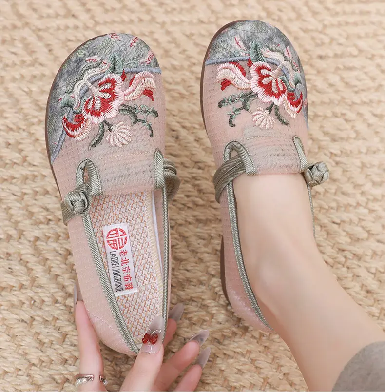 Old Beijing Cloth Shoes Women's Mesh Shoes Summer Slip-on Flat Moms Shoes Mesh Breathable Ethnic Style Embroidered Shoes — feature 21
