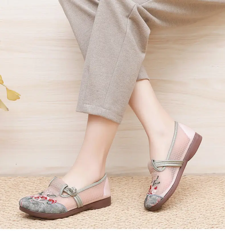 Old Beijing Cloth Shoes Women's Mesh Shoes Summer Slip-on Flat Moms Shoes Mesh Breathable Ethnic Style Embroidered Shoes — feature 23