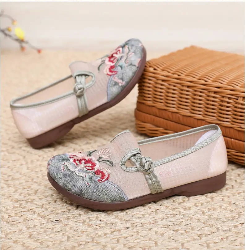 Old Beijing Cloth Shoes Women's Mesh Shoes Summer Slip-on Flat Moms Shoes Mesh Breathable Ethnic Style Embroidered Shoes — feature 32