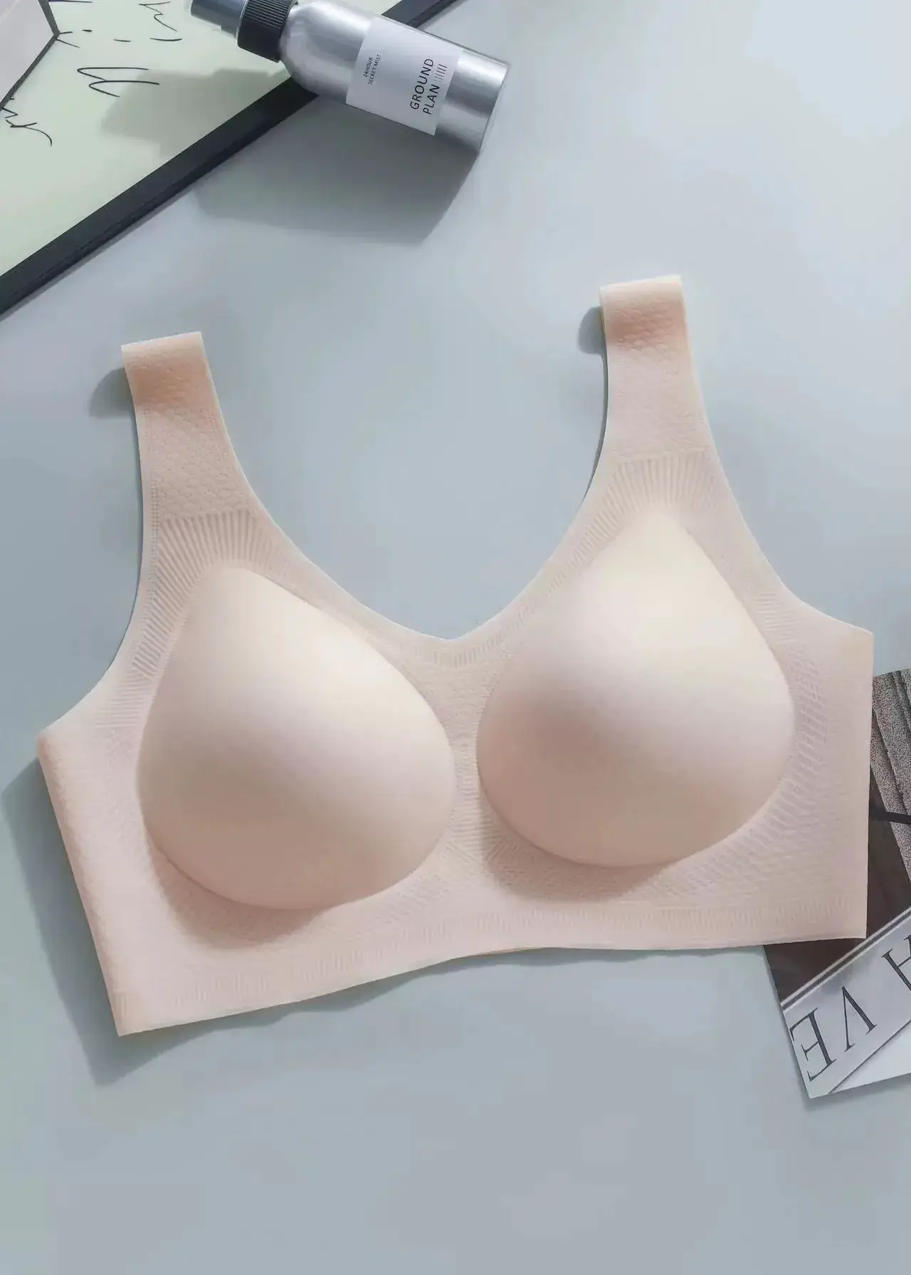 Ultra-Thin No-Rim Push-Up Bra for Summer Wear - Image 2