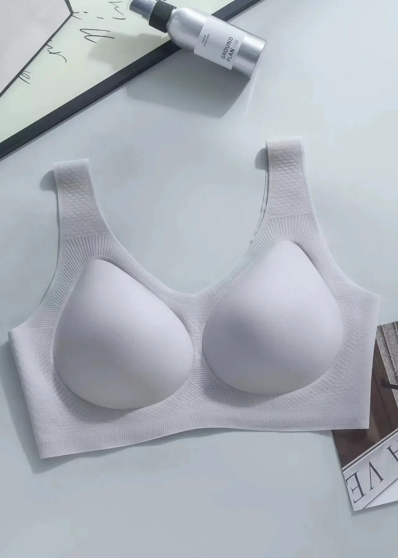 Ultra-Thin No-Rim Push-Up Bra for Summer Wear - Image 3
