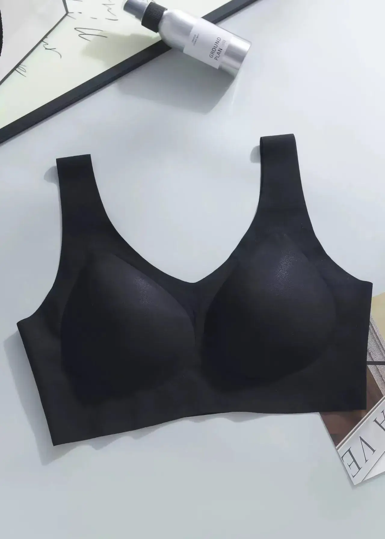 Ultra-Thin No-Rim Push-Up Bra for Summer Wear - Image 5