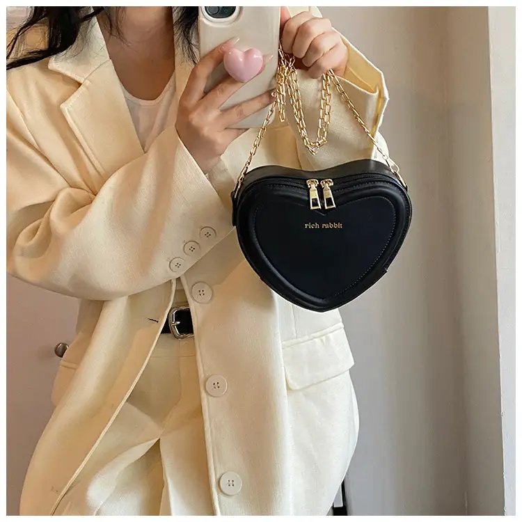Heart Shaped Orange Women's Chain Crossbody Bag - Image 4
