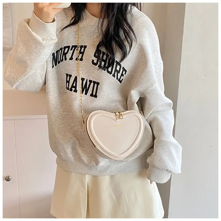 Heart Shaped Orange Women's Chain Crossbody Bag — feature 25