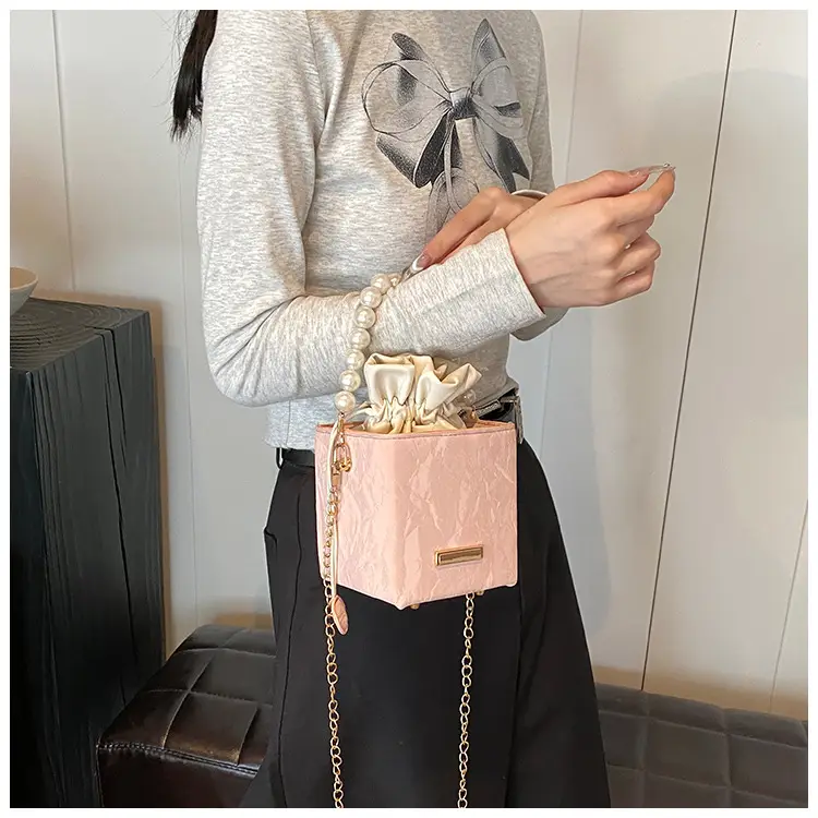 Pearl Chain Bucket Bag Women Pink 2024 Spring Summer — feature 12