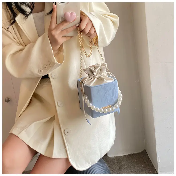 Pearl Chain Bucket Bag Women Pink 2024 Spring Summer — feature 15