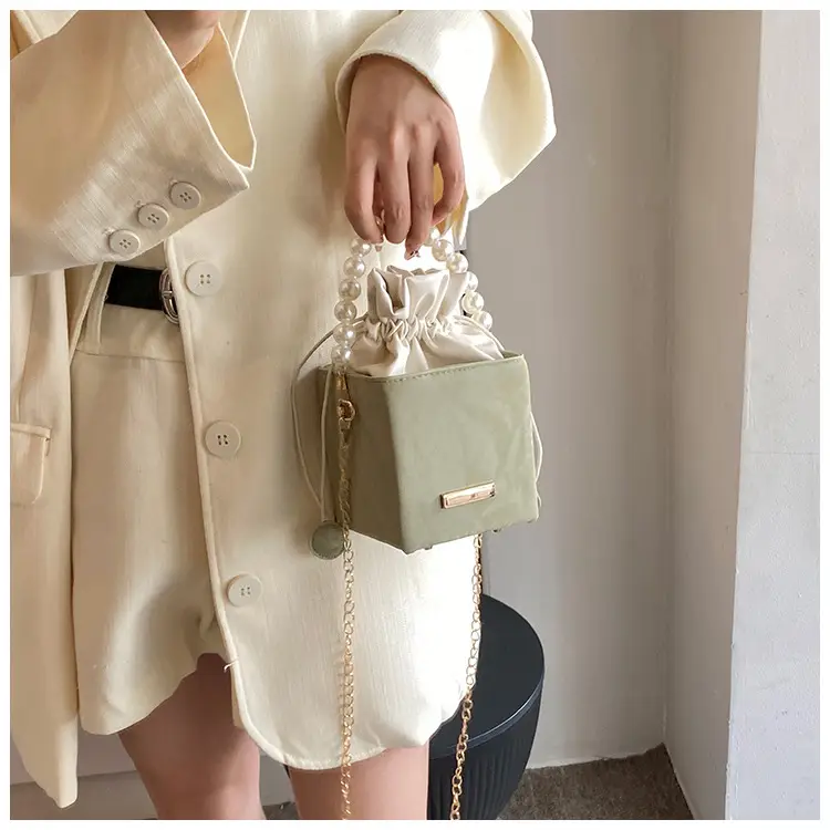 Pearl Chain Bucket Bag Women Pink 2024 Spring Summer — feature 17