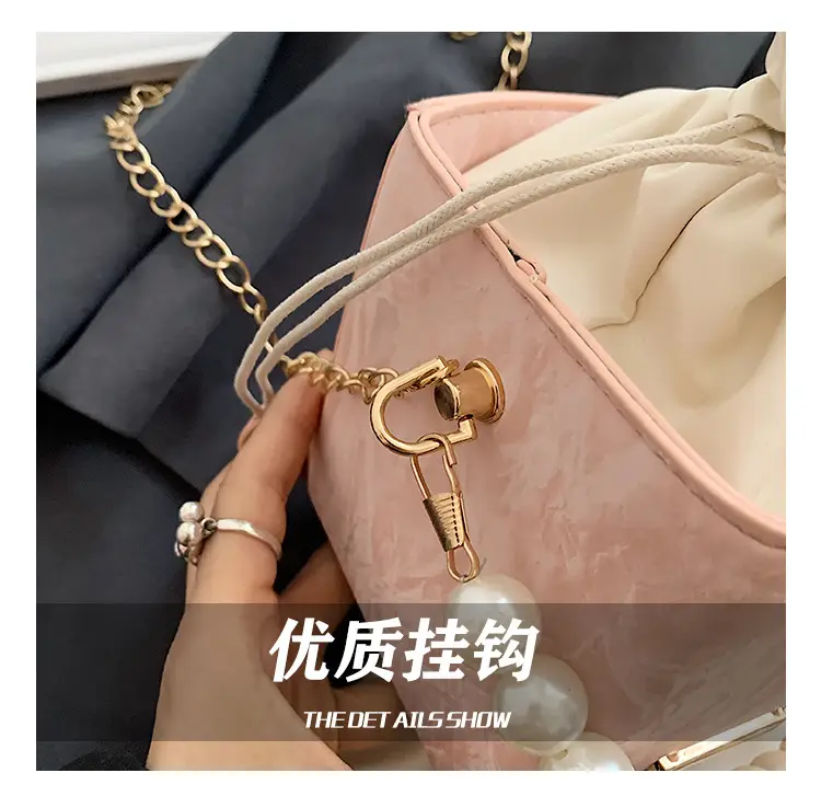 Pearl Chain Bucket Bag Women Pink 2024 Spring Summer — feature 7
