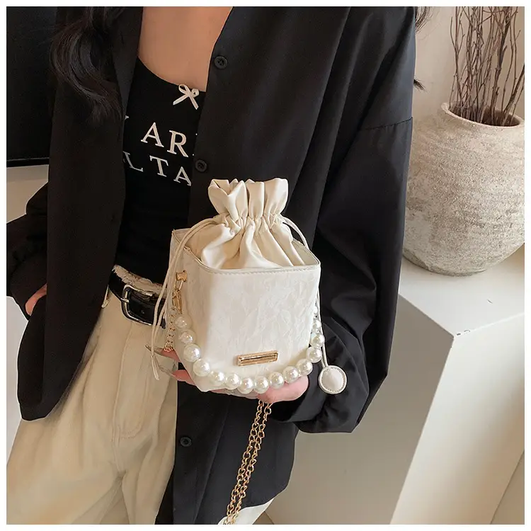 Pearl Chain Bucket Bag Women Pink 2024 Spring Summer — feature 9