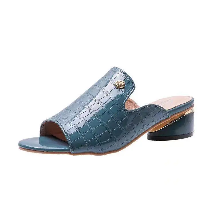 Foreign Trade Cross-border plus size 45 Summer New Black Slide Slippers Thick Heel Non-slip Casual All-match Sandals Women's Slippers - Image 30