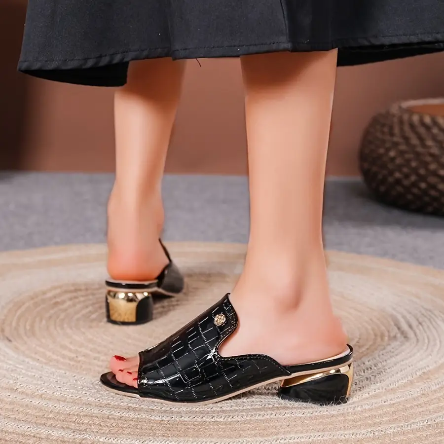 Foreign Trade Cross-border plus size 45 Summer New Black Slide Slippers Thick Heel Non-slip Casual All-match Sandals Women's Slippers — feature 10