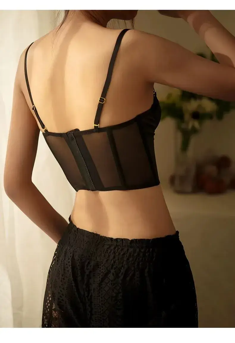 Black Lace Underwear Set for Women — feature 4