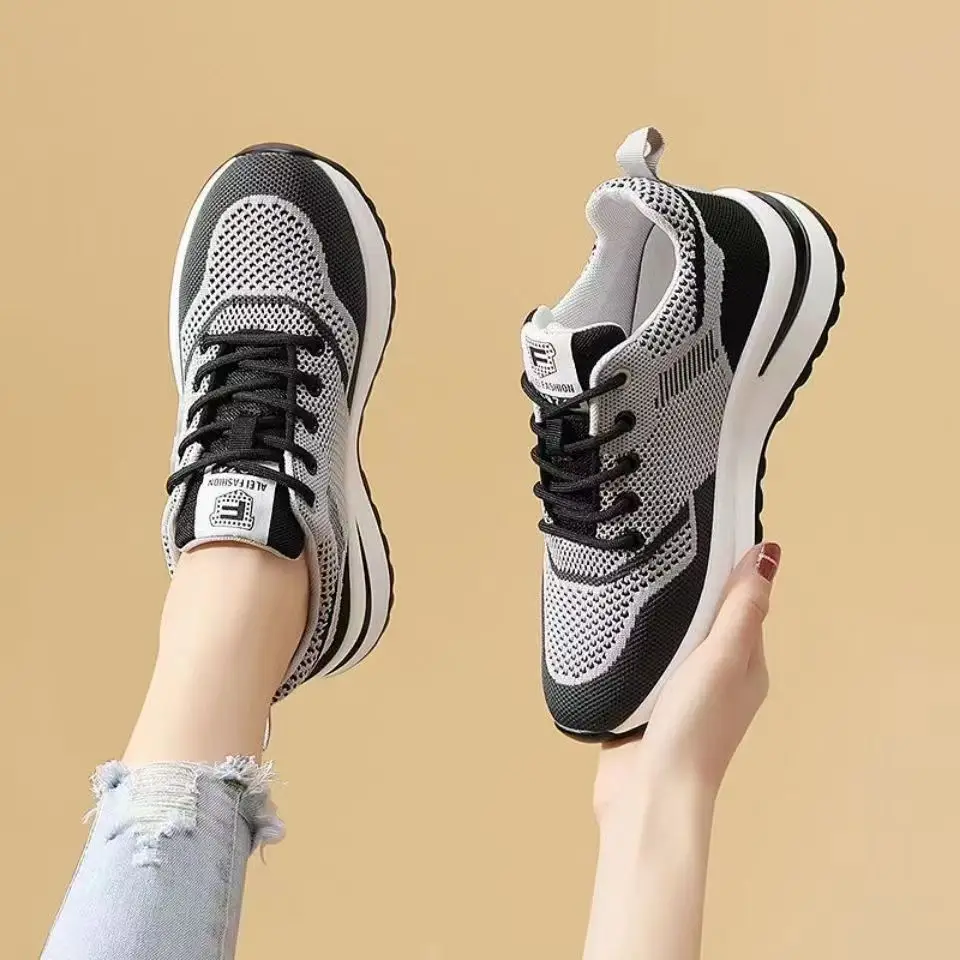 Spring and Summer Casual Women's Fly-Knit Sports Shoes, Mesh Breathable Soft-Soled Running Shoes, Foreign Trade Wholesale, Fashionable and Lightweight Sports Shoes for Women — feature 8
