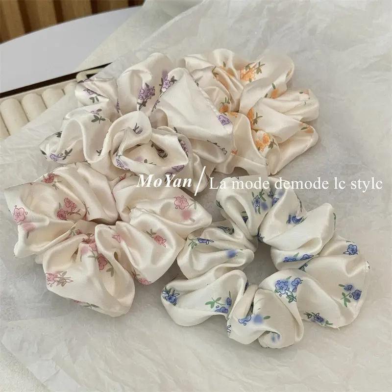 Small Floral Silk Hair Rope for Girls — feature 3