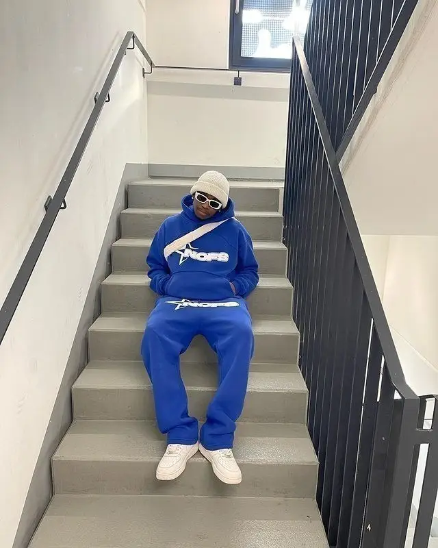 Blue Star Logo Hoodie Tracksuit Set for Men Women Wholesale — feature 7