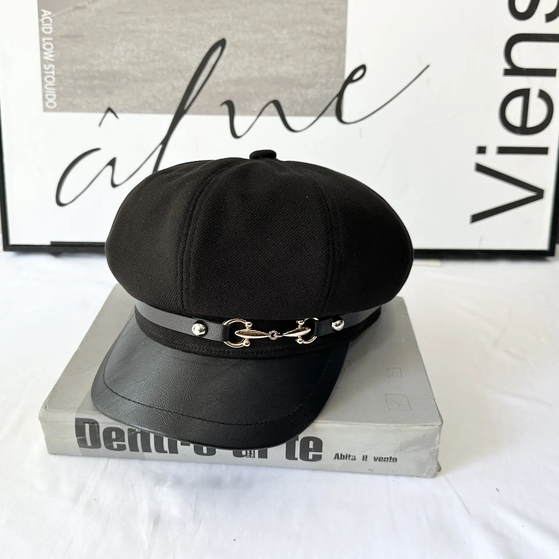 Women Woolen Curved Brim Cap with Metal Buckle - Image 4