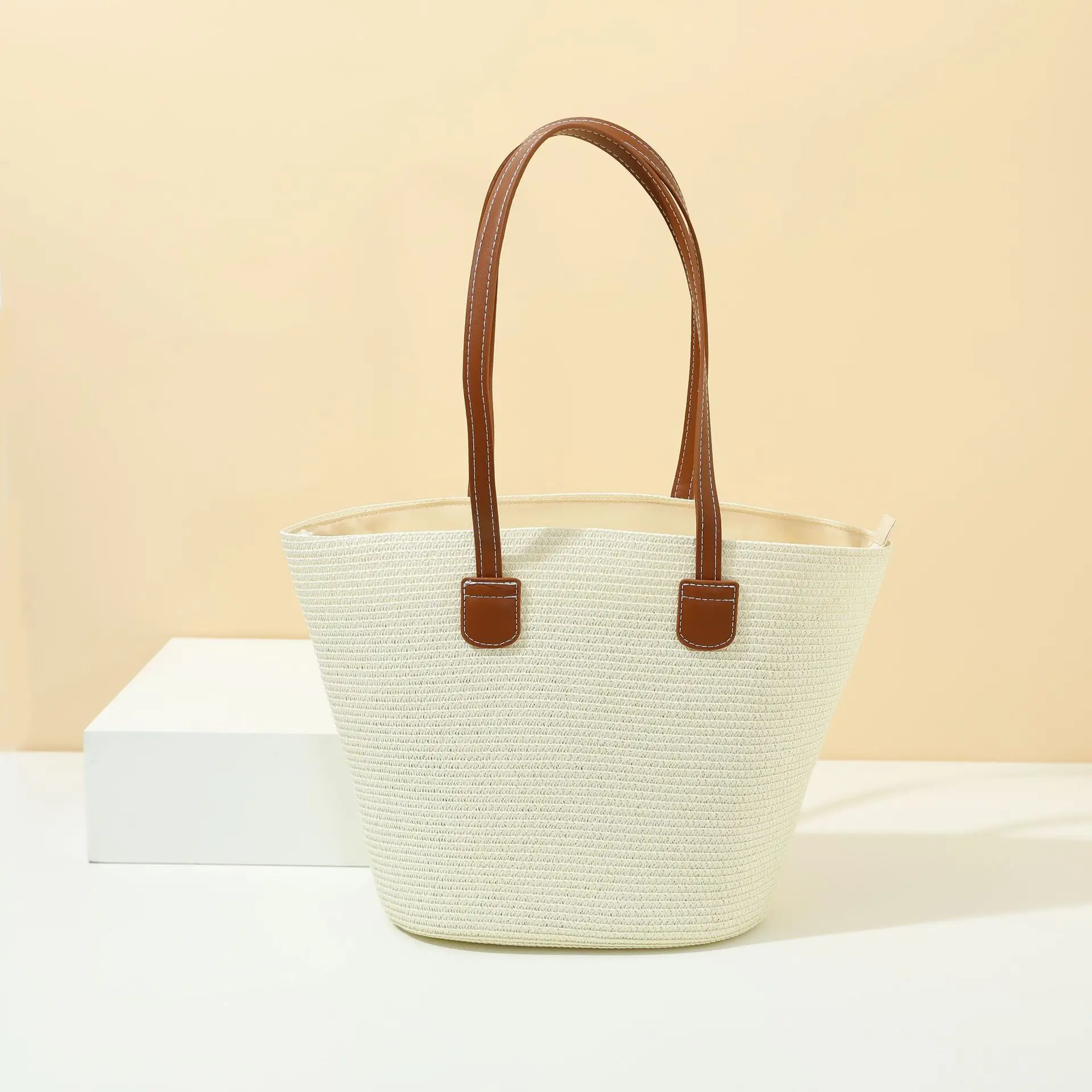 Women Large Straw Shoulder Bag 2026 Summer — feature 12